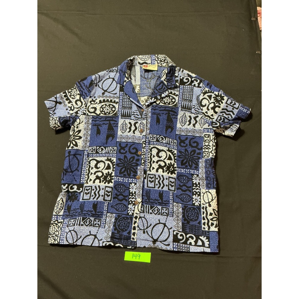 Hilo Hattie Hawaiian Shirt Mens Medium Blue Black Tapa Print Made in Hawaii